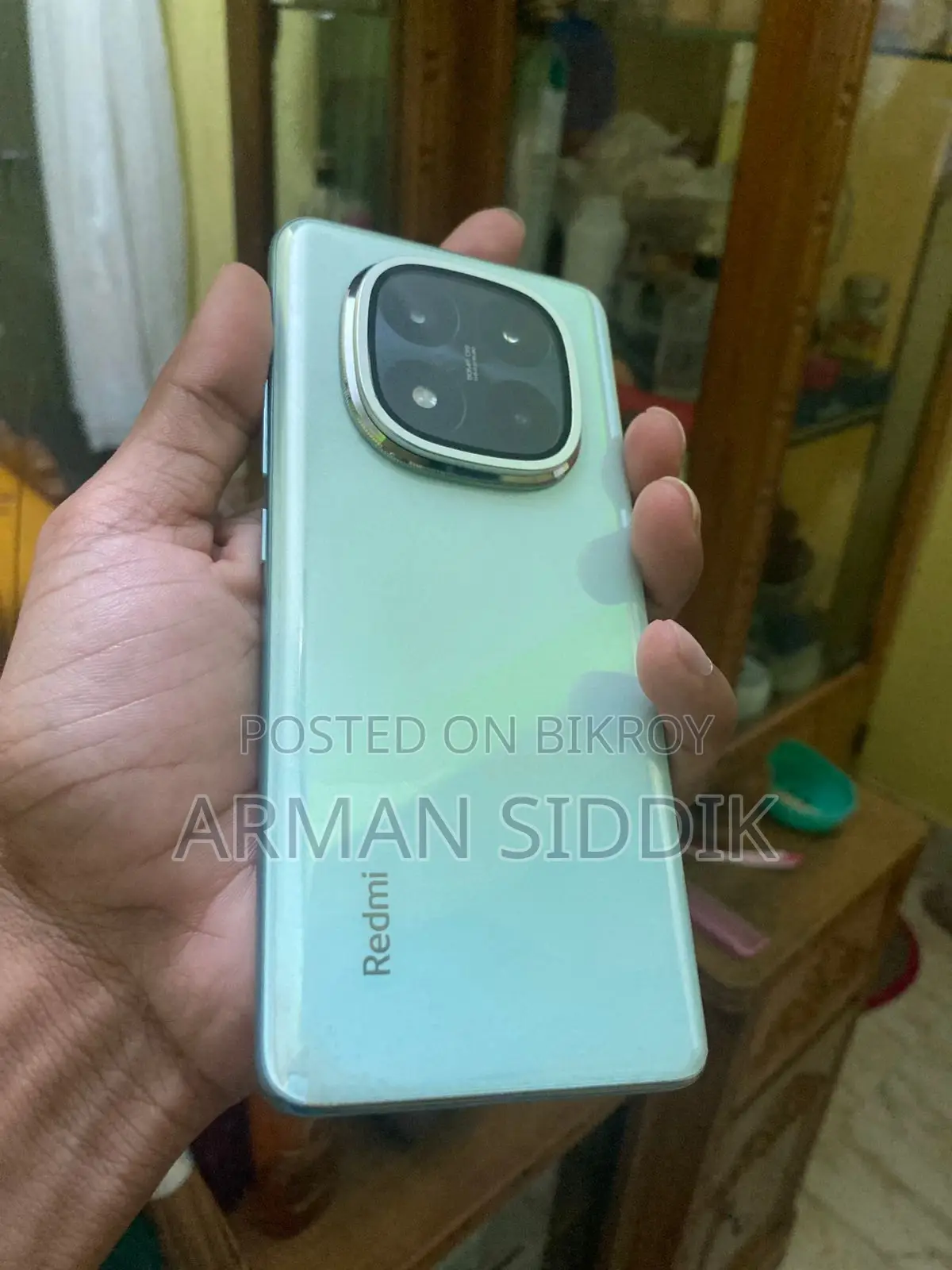 Xiaomi Redmi Note 14 Pro + (Used)
