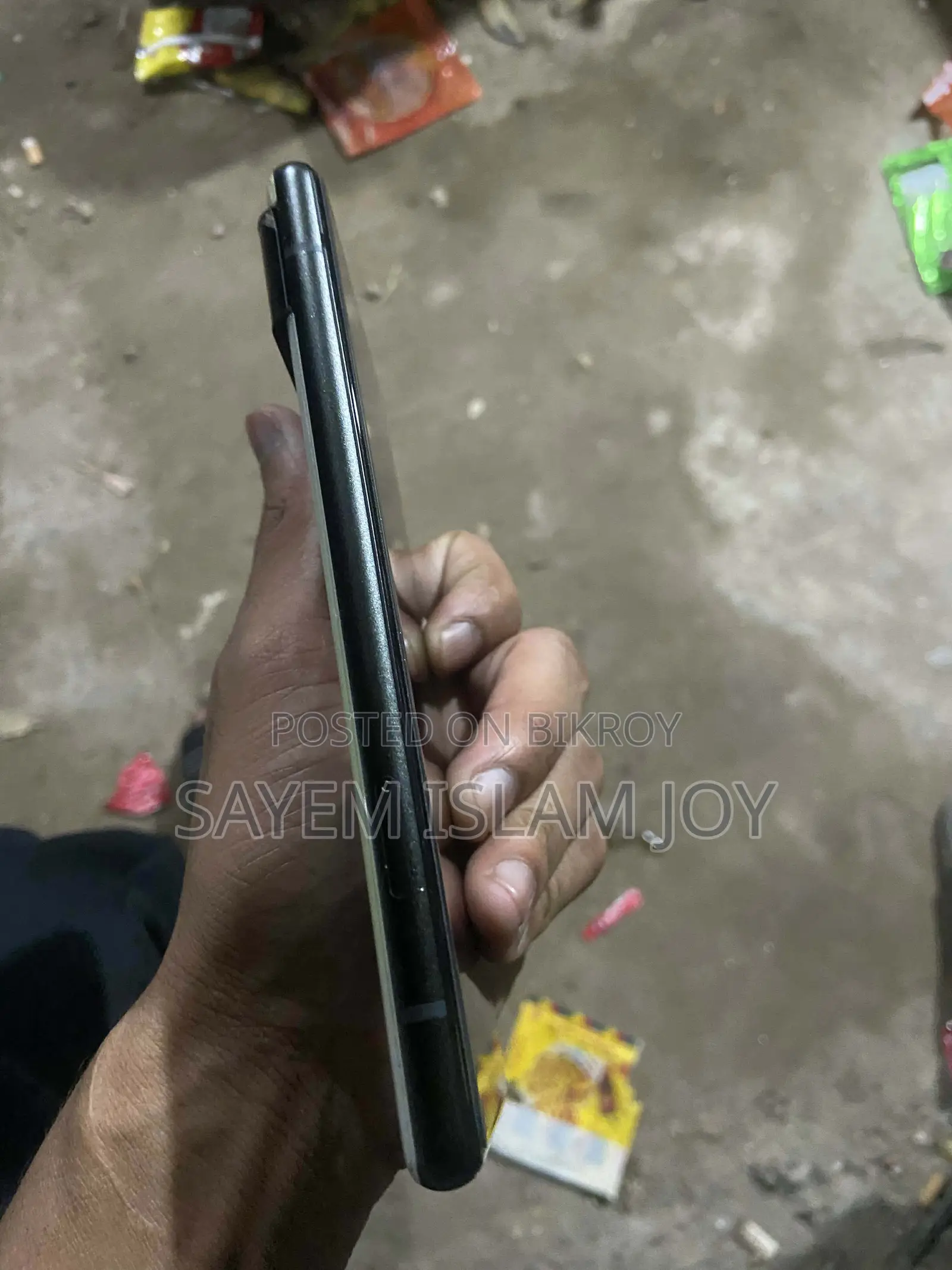 Google Pixel 6 . (Used)