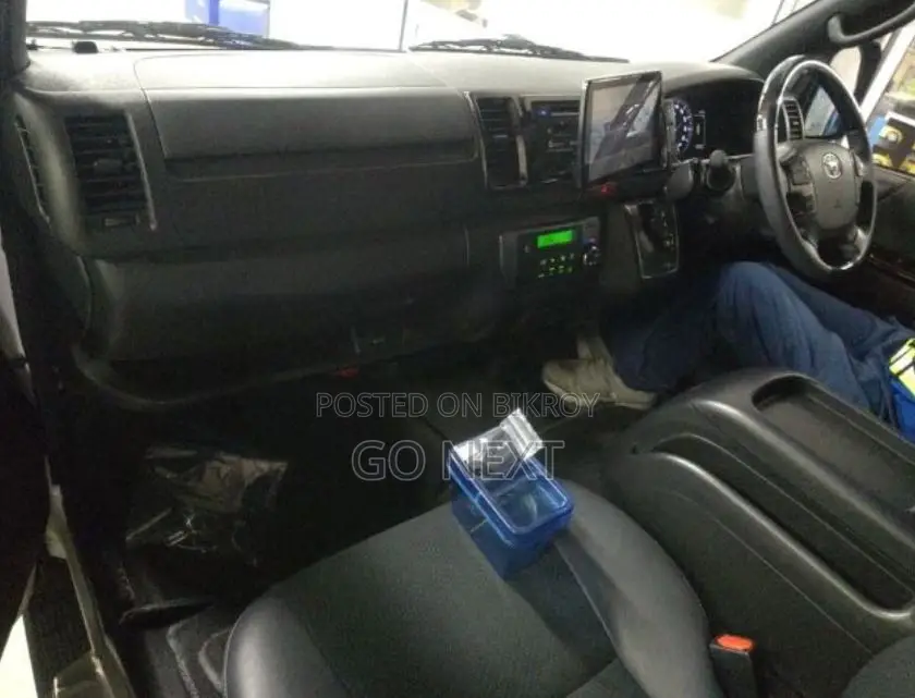 Toyota Hiace SGL Dark Prime II 2021