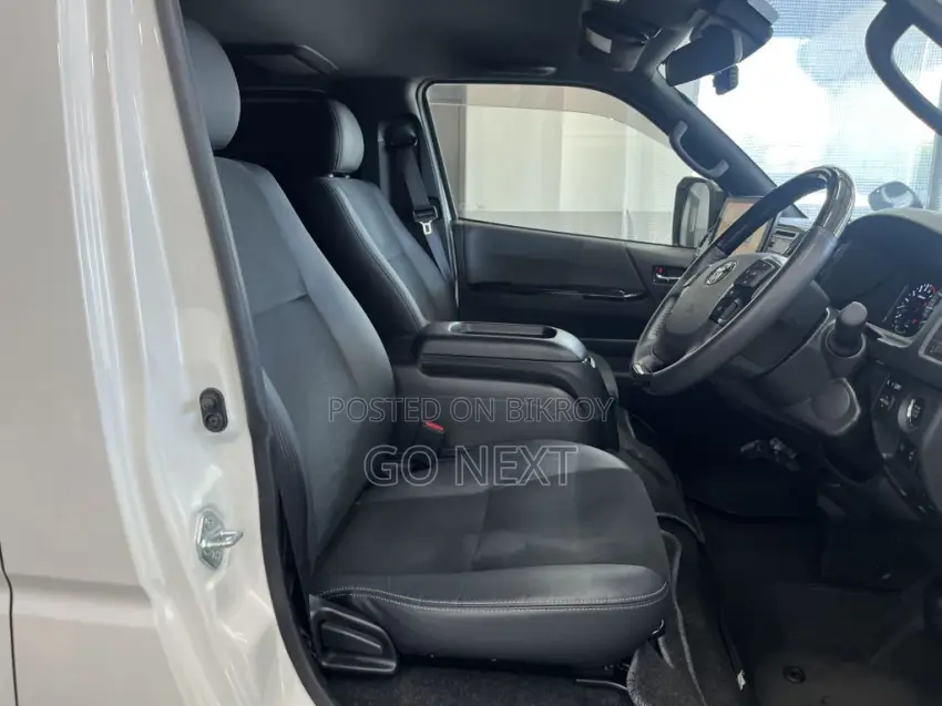 Toyota Hiace SGL Dark Prime II 2021