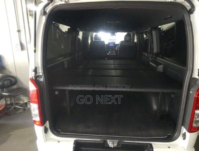 Toyota Hiace SGL Dark Prime II 2021