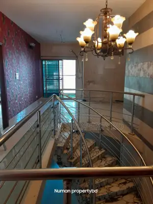South-facing 3600sq Duplex 4-bedroom Luxurious semi-furnished flat for rent