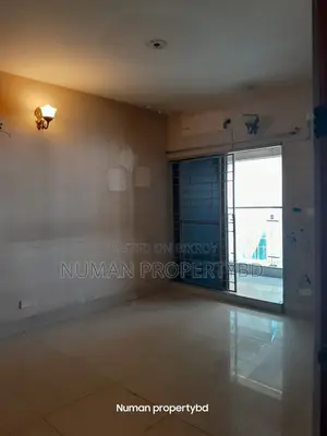 South-facing 3600sq Duplex 4-bedroom Luxurious semi-furnished flat for rent