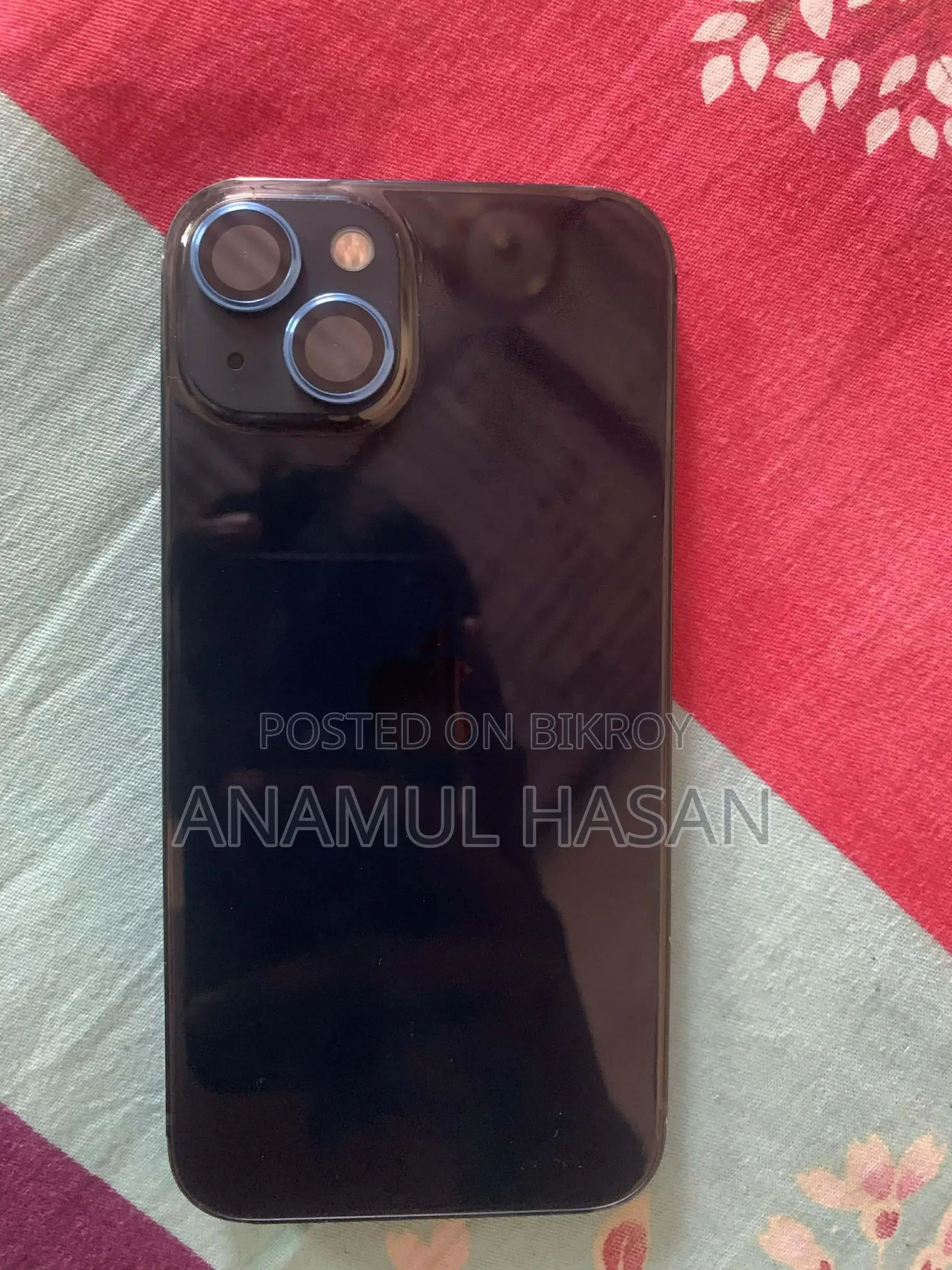 Apple iPhone 13 (Used)