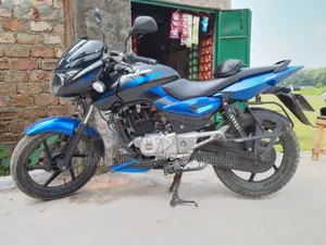 Bajaj Pulsar 150 2016 Blue