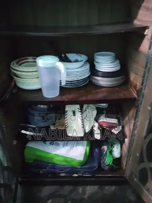 শোকেস বিক্রয়