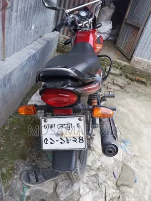 Bajaj Platina 100 2014 Red