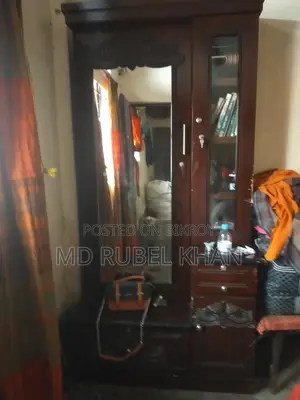 ড্রেসিং টেবিল বিক্রি হবে