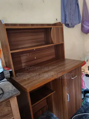 স্টাডি টেবিল বিক্রয়