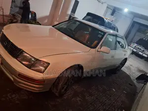 Lexus LX 1995