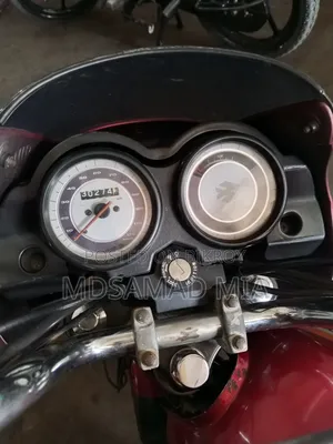 Bajaj Platina 100 2014 Red