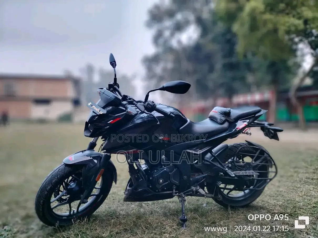 Bajaj Pulsar N160 2023 Black