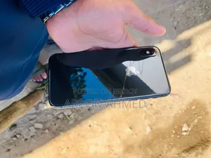 Apple iPhone XS 64 GB Black