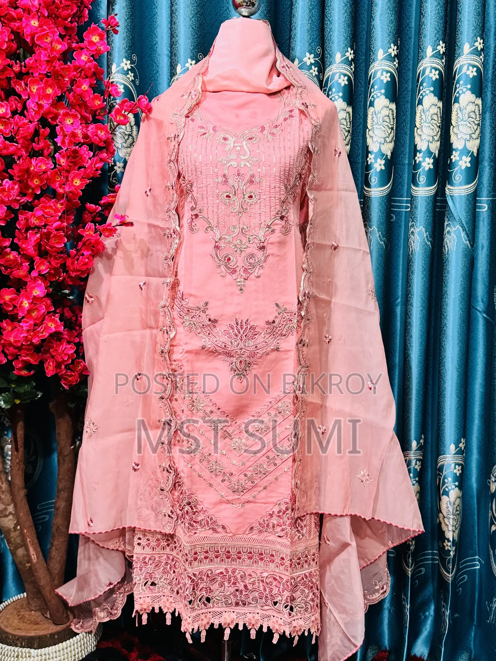 Pakistani Organza Three Pc Set
