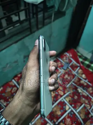 Apple iPhone XS (Used) - All Functions Working