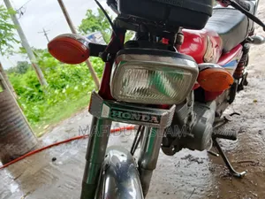 Honda CG110 2005 Gold