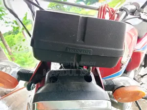 Honda CG110 2005 Gold