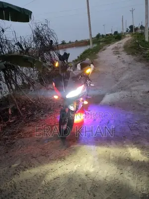 Yamaha R15 V2 . 2026
