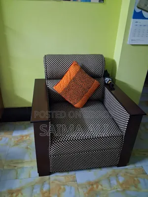 ৫ সিটের সোফা