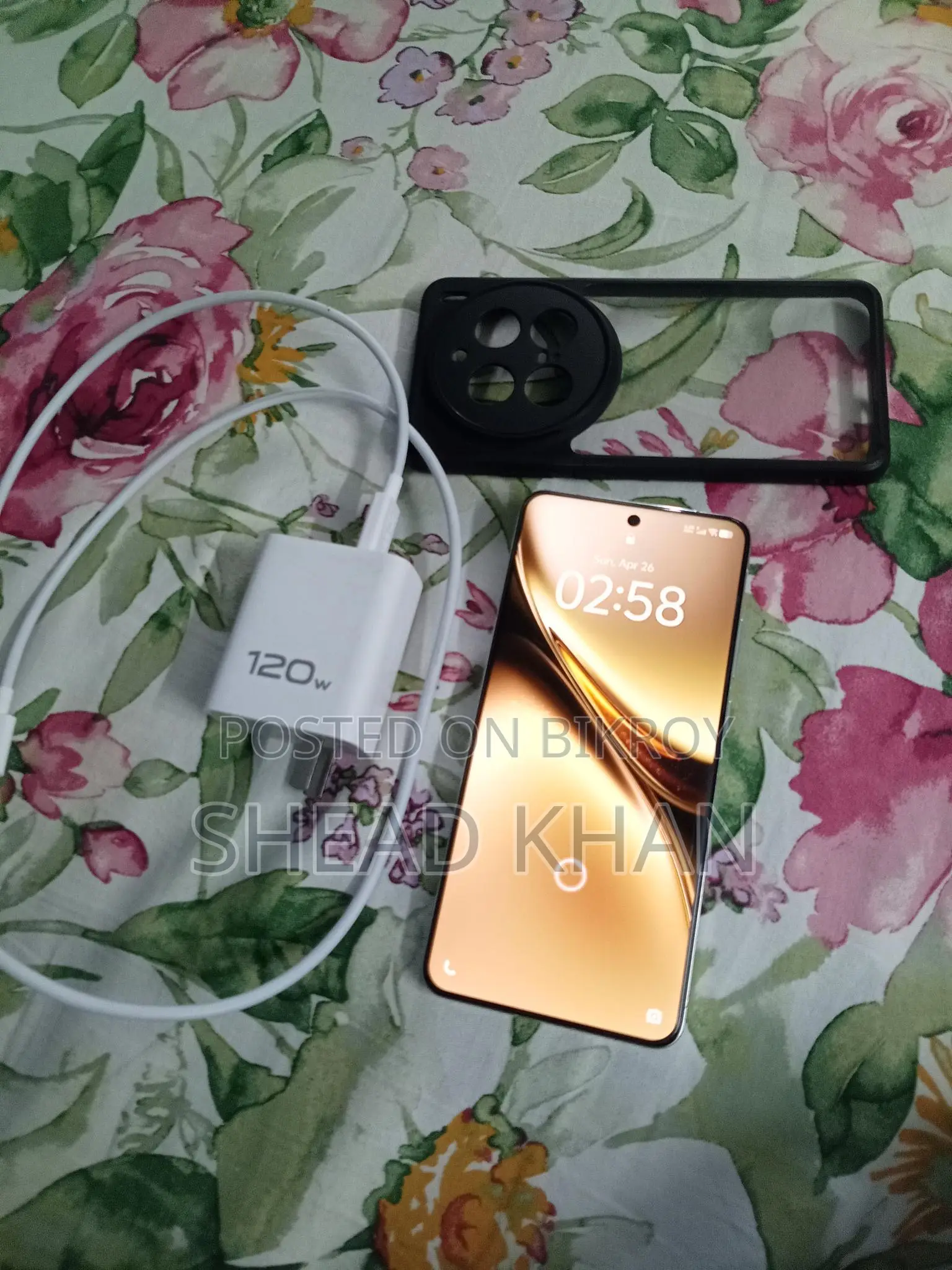Vivo X200 Pro . (Used)