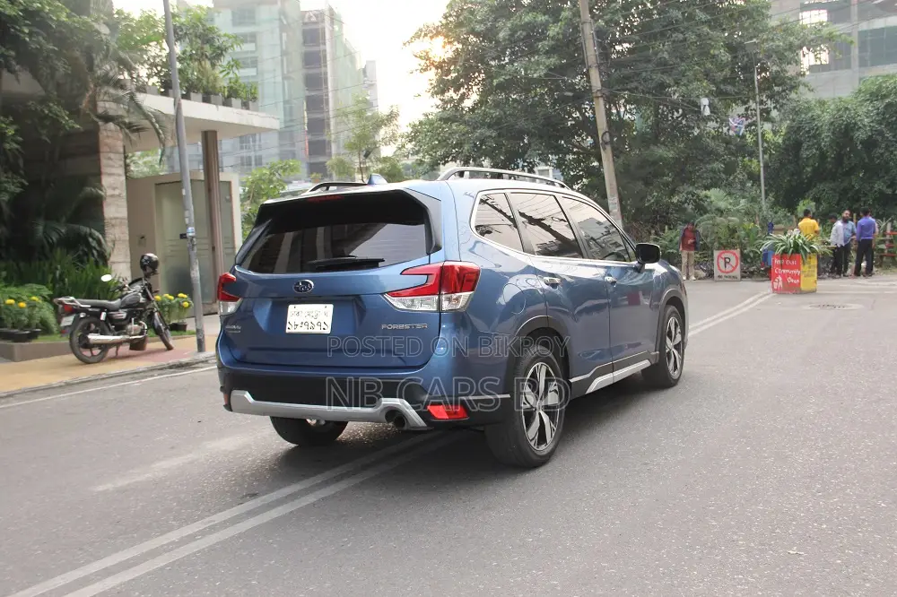 Subaru Forester Sport AWD 2019 Blue