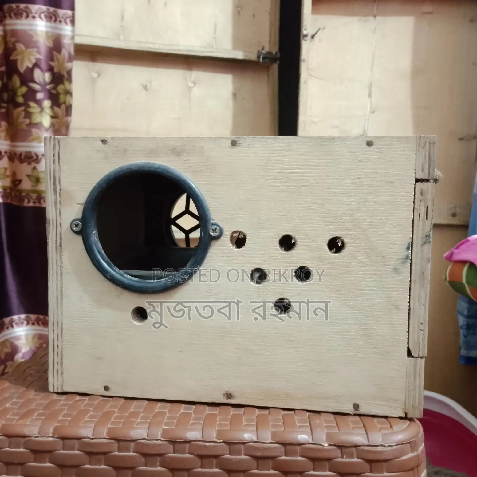 Breeding Box For Cockatiel And Love Bird