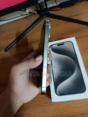 Apple iPhone 15 Pro (Used)