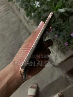 Vivo Y28 . (Used)