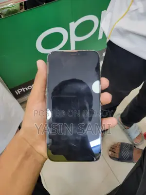 Apple iPhone 12 Pro (Used)