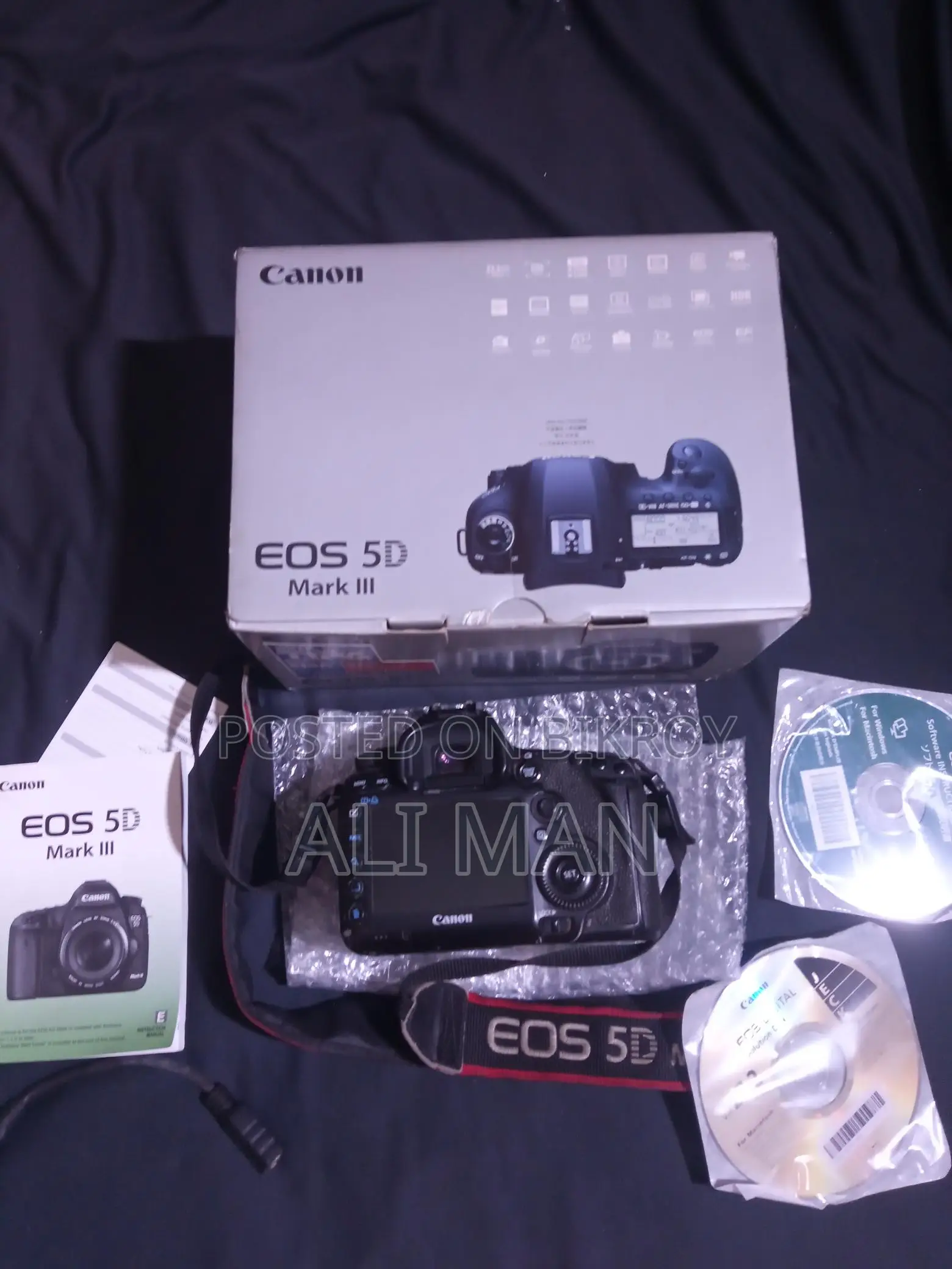 5d mark iii (full box) camera
