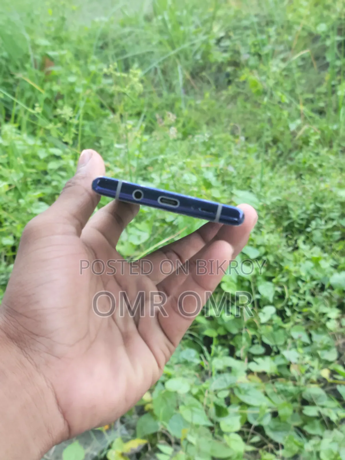 Mobile Phone 8 GB Blue