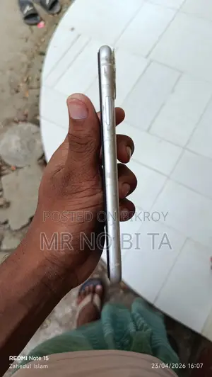 Apple iPhone 11 128 GB White