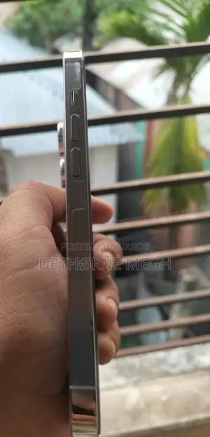 Apple iPhone 14 Pro iOS (Used)
