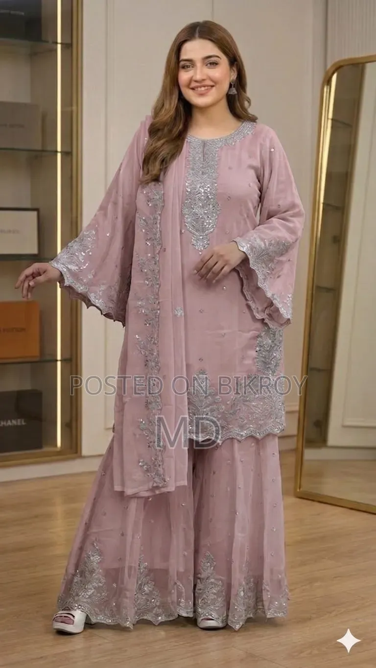 Wow! Such a beautiful dress—crafted in luxury georgette fabric