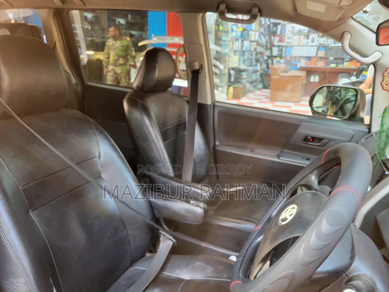 Toyota Noah 2013 Gray