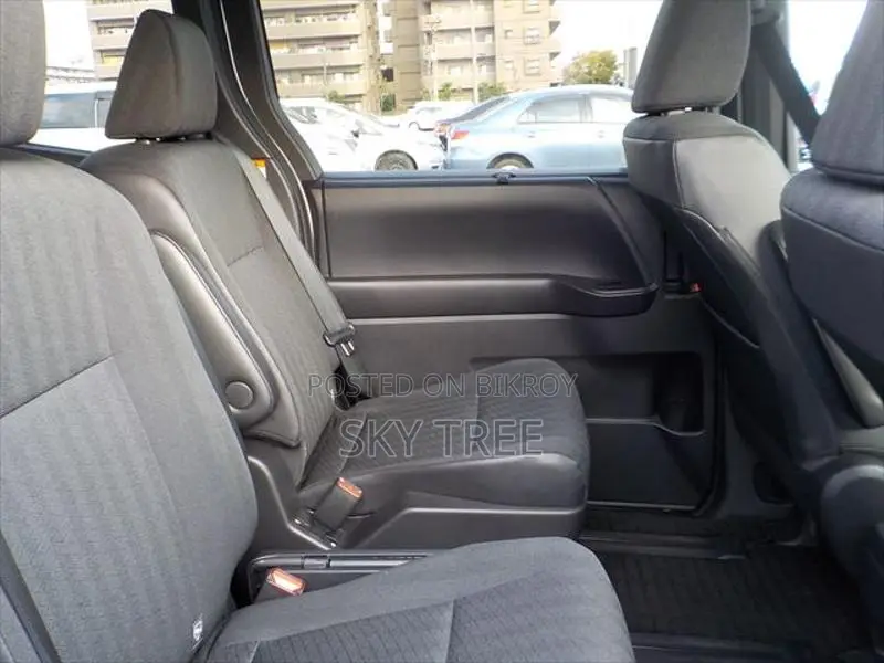 Toyota Noah G-Package 2022