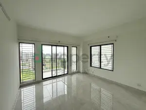 4bdrm Apartment in Basundhara for Rent