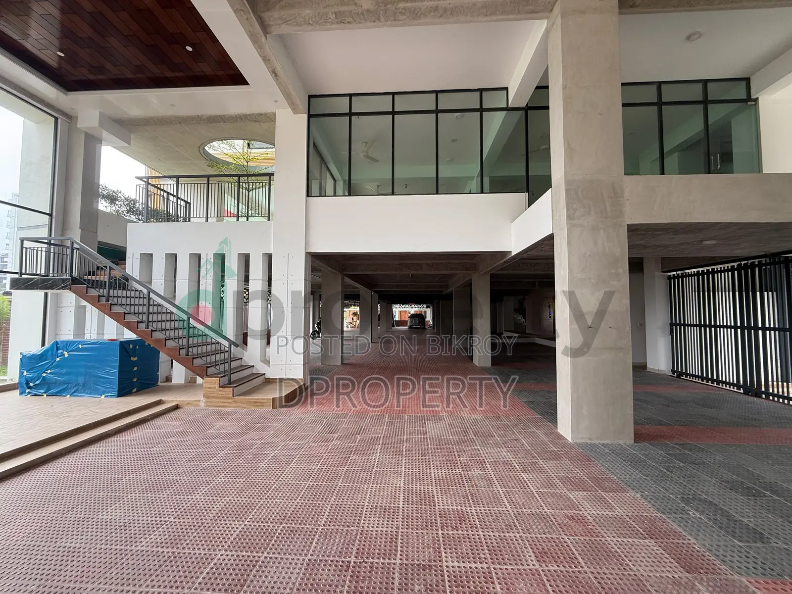 4bdrm Apartment in Basundhara for Rent