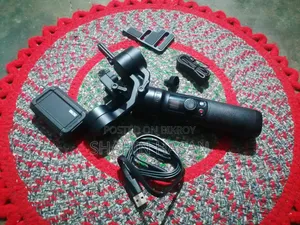 Zhiyun Crane M2 ক্যামেরা গিম্বল