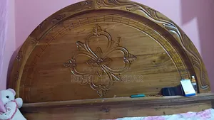 6x7 Feet Wood For Sale