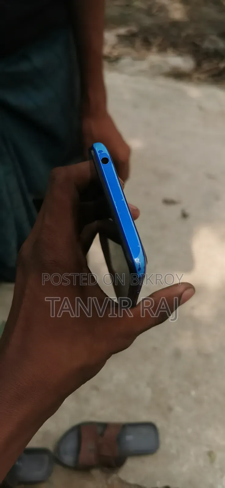 Mobile Phone 64 GB Red