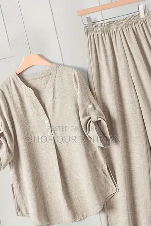 Girl's Dress