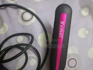 কেমি কেএম ৩২৮ প্রফেশনাল হেয়ার স্ট্রেইটনার