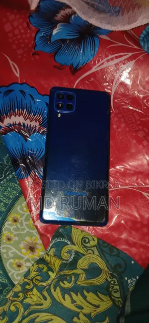 Samsung Galaxy M62 128 GB Blue