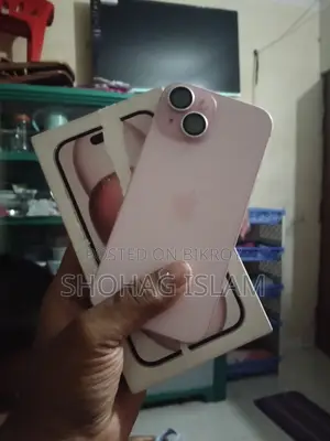 Apple iPhone 15 128 GB Pink