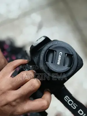 Canon 700d Camera