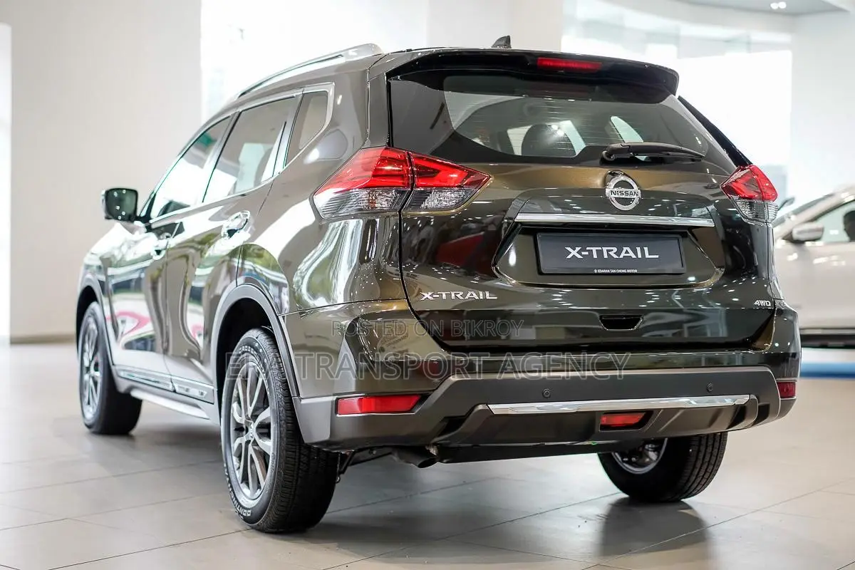 Nissan X-Trail 2.0 Hybrid FWD 2018 Green
