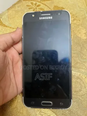 Samsung Galaxy J5 16 GB Black