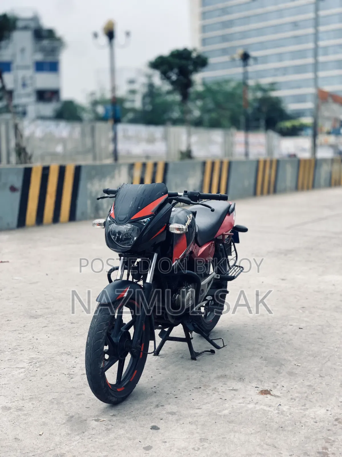 Bajaj Pulsar 150 2011 Red
