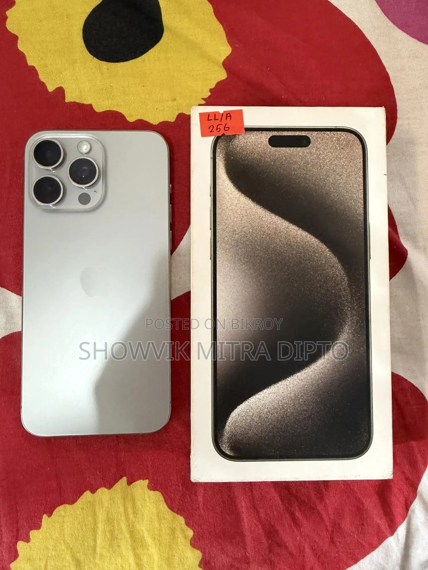 Apple iPhone 15 Pro Max 256 GB Silver
